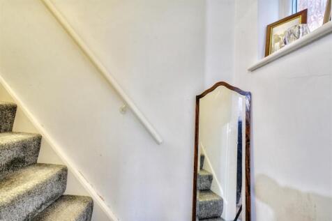 Hallway.jpeg