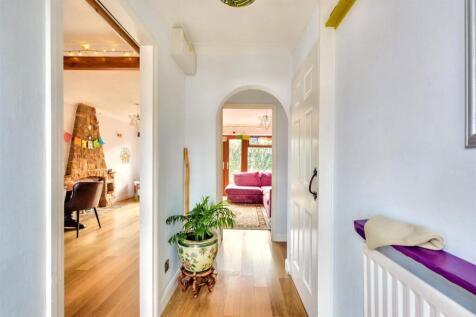 Entrance Hall.jpeg