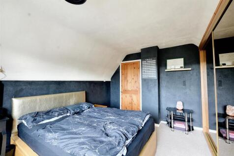 DSC_8904bed 1.jpg