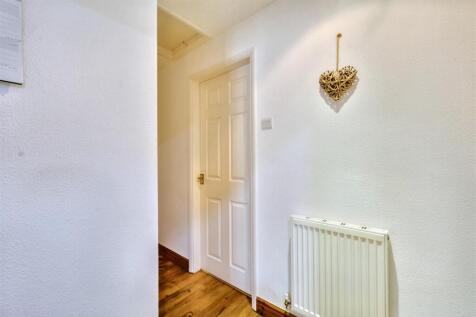 Hallway.jpeg