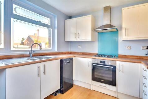 Kitchen_1.jpeg