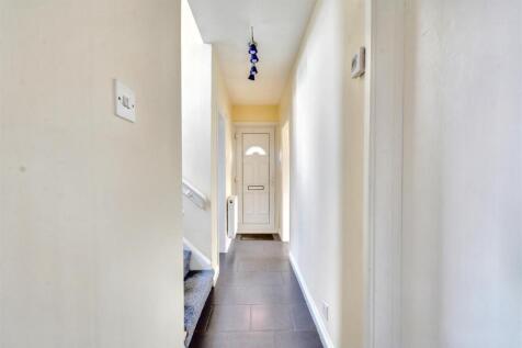 Hallway.jpeg