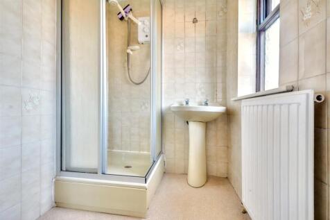 Ensuite.jpeg