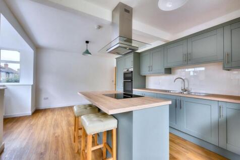 Kitchen_4.jpeg