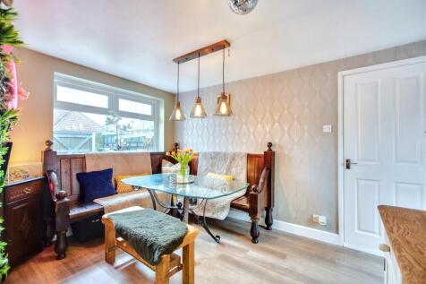 Dining Room_2.jpeg
