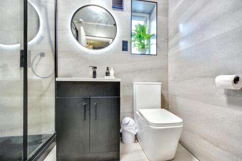 Bathroom.jpeg
