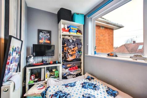 Bedroom 5_1.jpeg