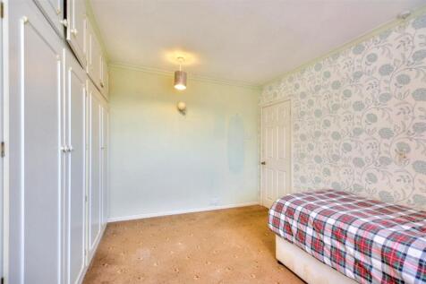 Bedroom 1_2.jpeg