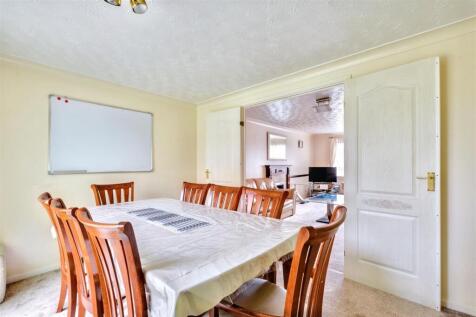 Dining Room_2.jpeg
