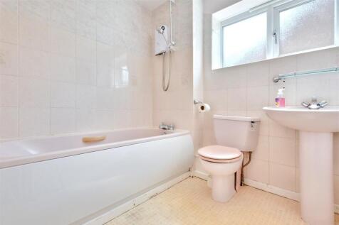 Bathroom.jpeg