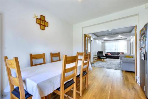 Dining Room_2.jpeg