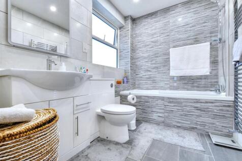 Bathroom.jpeg