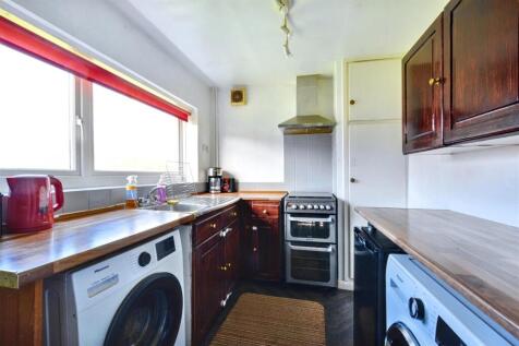 Kitchen_1.jpeg