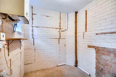 Outbuilding_2.jpeg