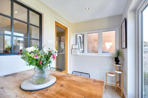 Dining Room_2.jpeg