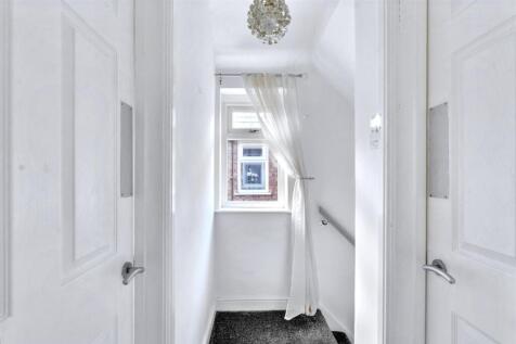 Hallway.jpeg