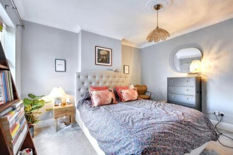 Bedroom 2_2.jpeg