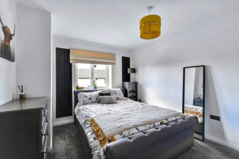 Bedroom 2_1.jpeg