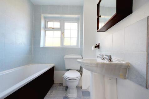 Bathroom.jpeg
