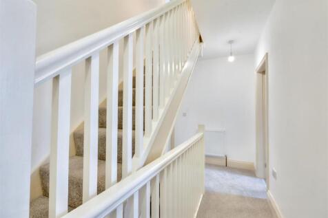 1st Floor Landing_2.jpeg