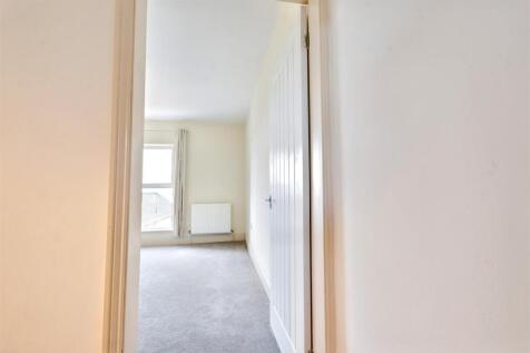 2nd Floor Landing.jpeg