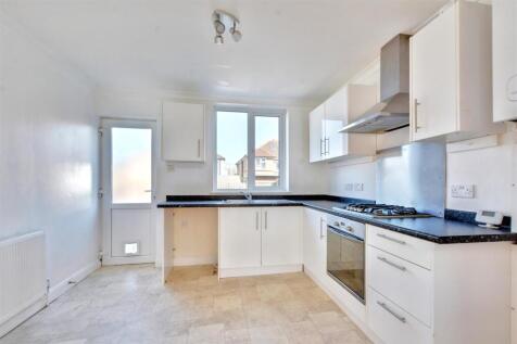 Kitchen_1.jpeg