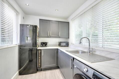 Kitchen_3.jpeg