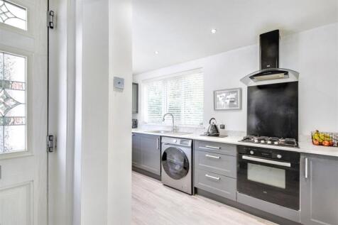 Kitchen_5.jpeg