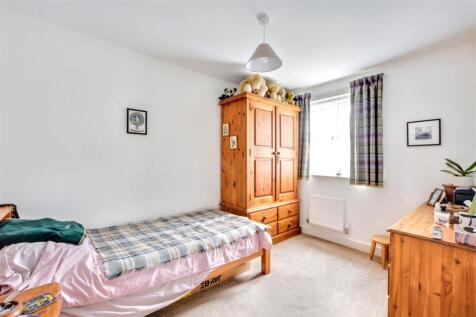 Bedroom 2.jpeg