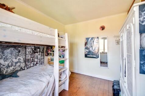 Bedroom 2_2.jpeg