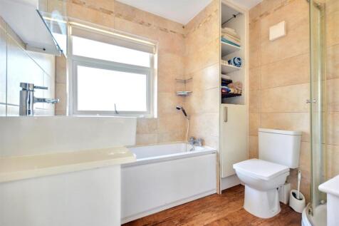 Bathroom.jpeg