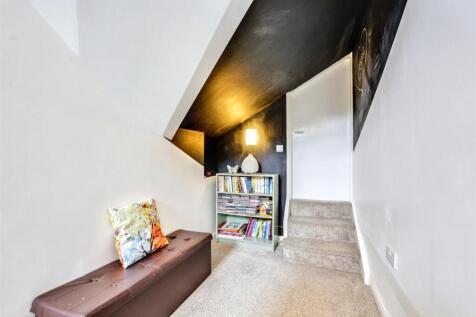 2nd Floor Landing_1.jpeg