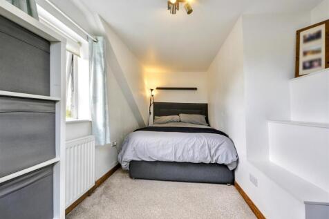 Bedroom 5_3.jpeg