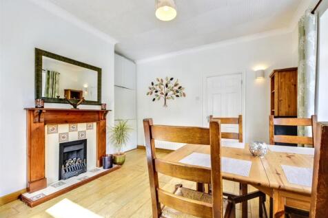 Dining Room_3.jpg