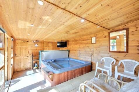 Cabin Spa_1.jpeg