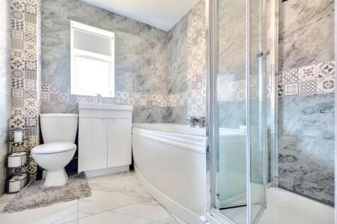 Bathroom.jpeg