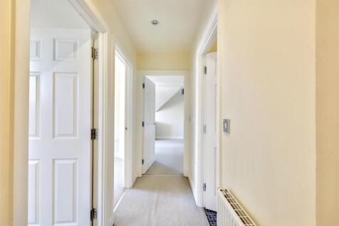 Hallway_2.jpeg