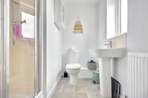 En Suite.jpeg