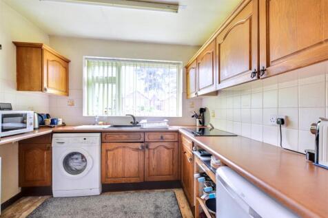 Kitchen_1.jpeg