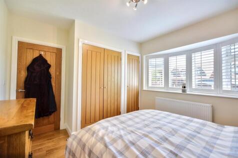 Bedroom 1_3.jpeg