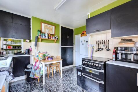 Kitchen_1.jpeg