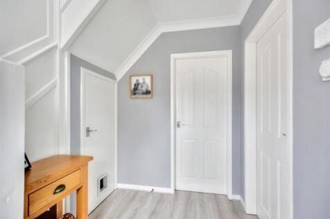 Entrance Hall_1.jpeg