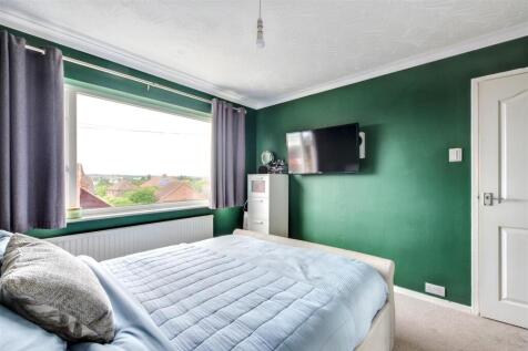 Bedroom 1_3.jpeg