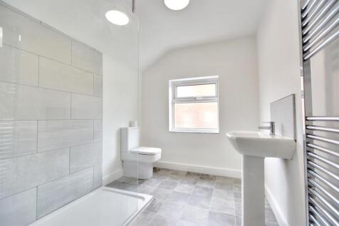Bathroom.jpeg