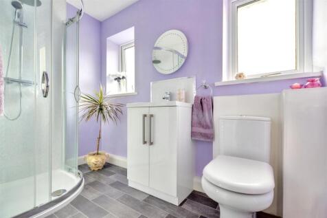 Bathroom.jpeg