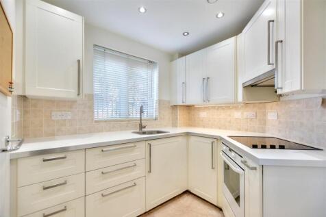 Kitchen_1.jpeg