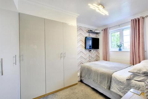 Bedroom 2.jpeg