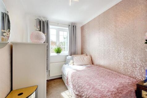 Bedroom 4.jpeg