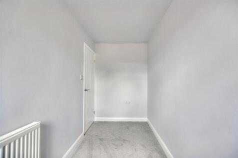 Bedroom 2_2.jpeg