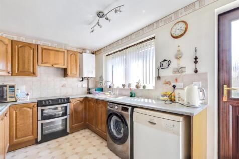 Kitchen_1.jpeg